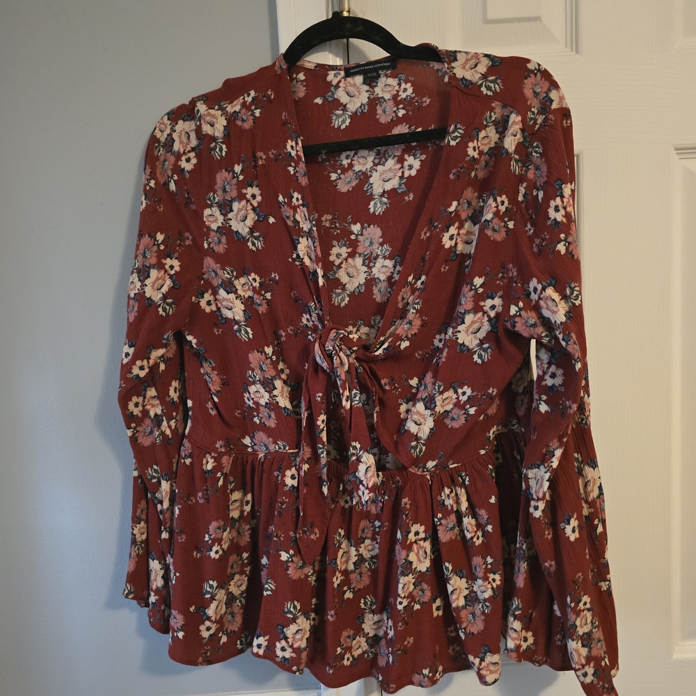 Women's Floral Tie-Front Peplum Top - Rust Floral